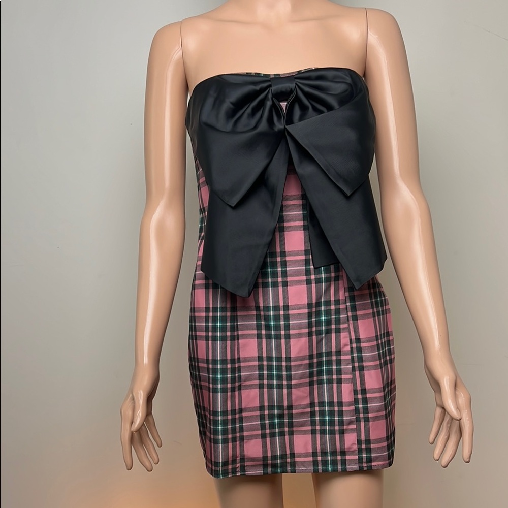 Pink Plaid Strapless Dress with Black Bow